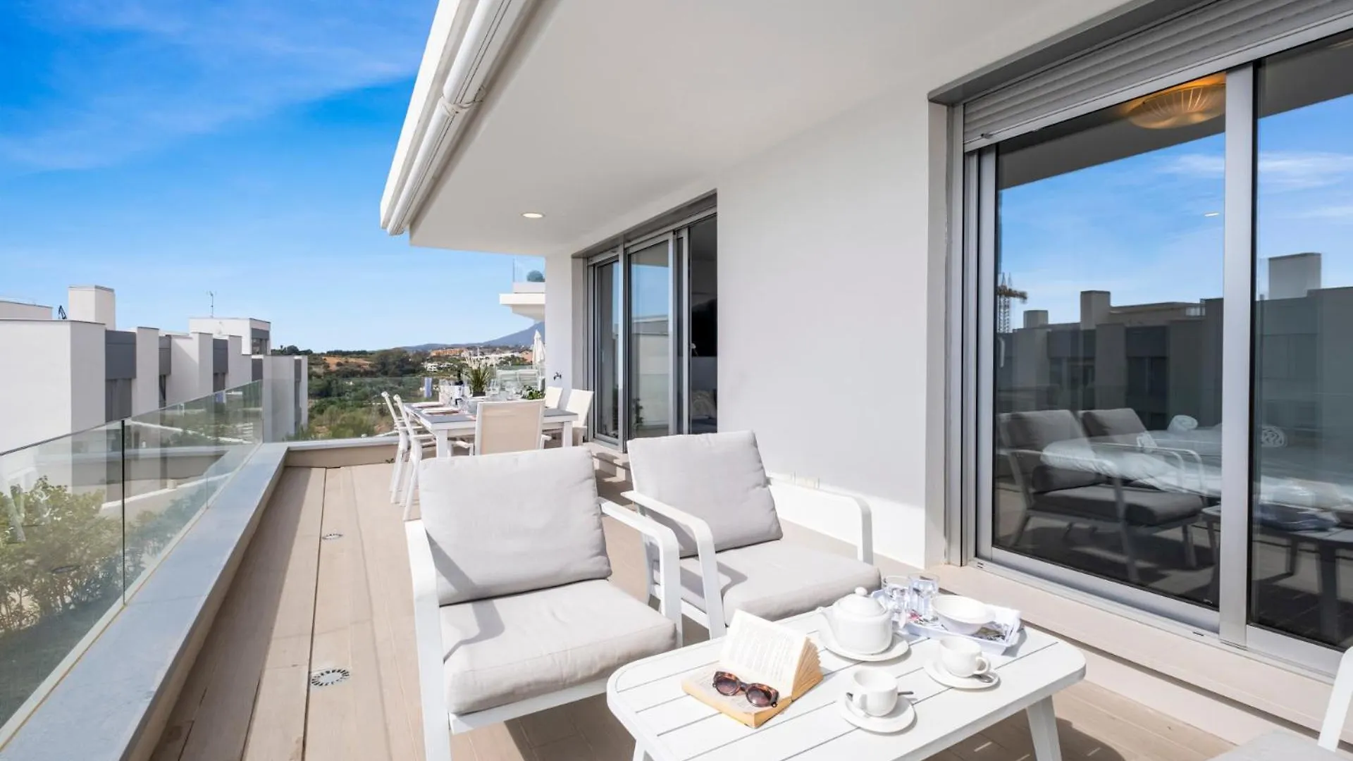 Apartment Cancelada Stunning Penthouse By Costarentals - Ref M37 Estepona