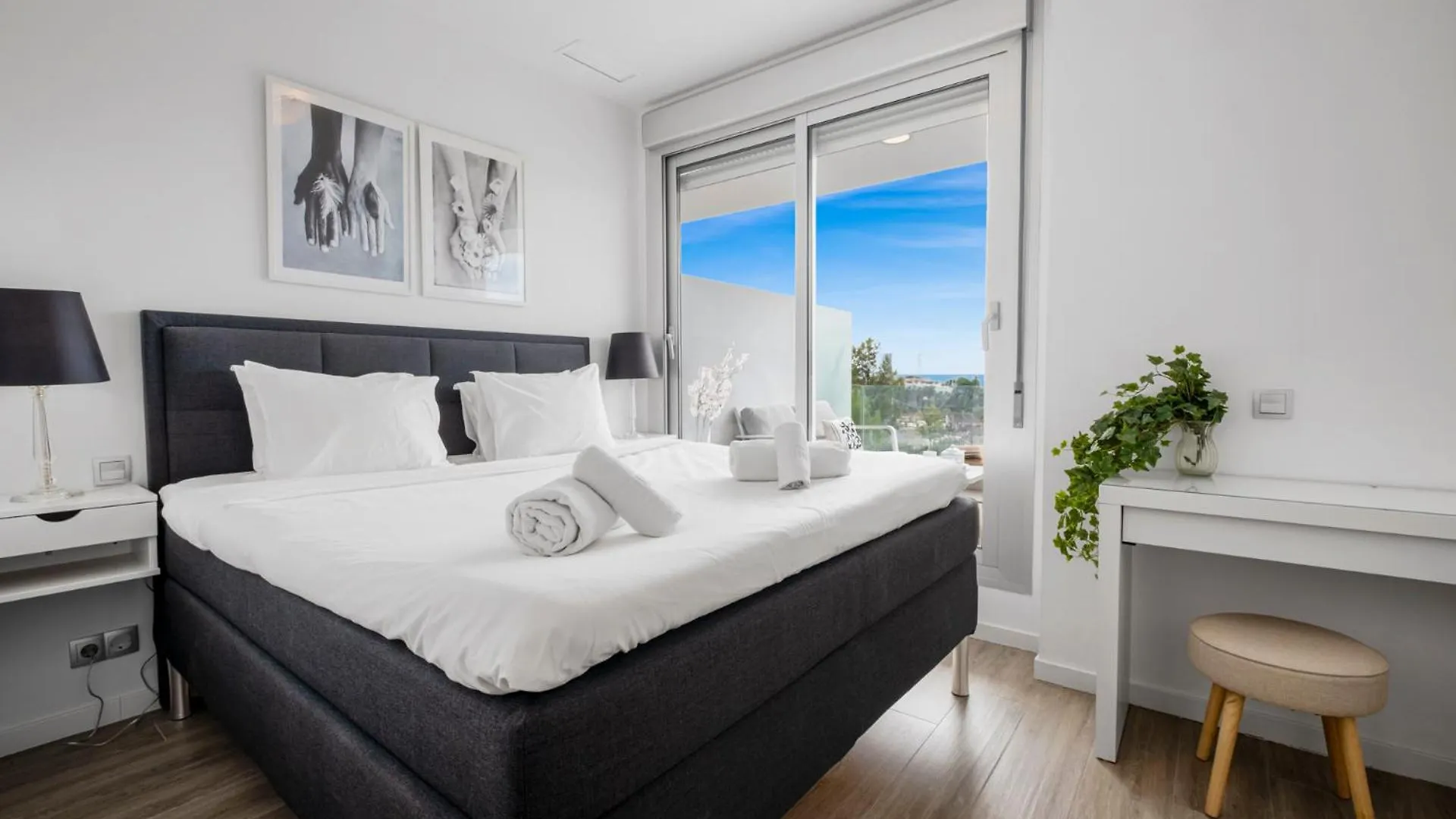 Apartment Cancelada Stunning Penthouse By Costarentals - Ref M37 Estepona